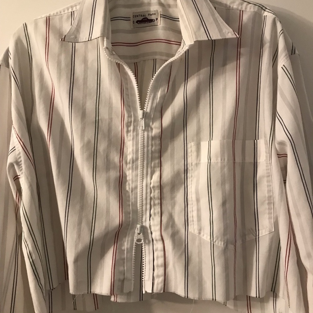 Cropped Long Sleeve Shirt